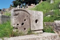 Delphi Stein der Pythia.jpg